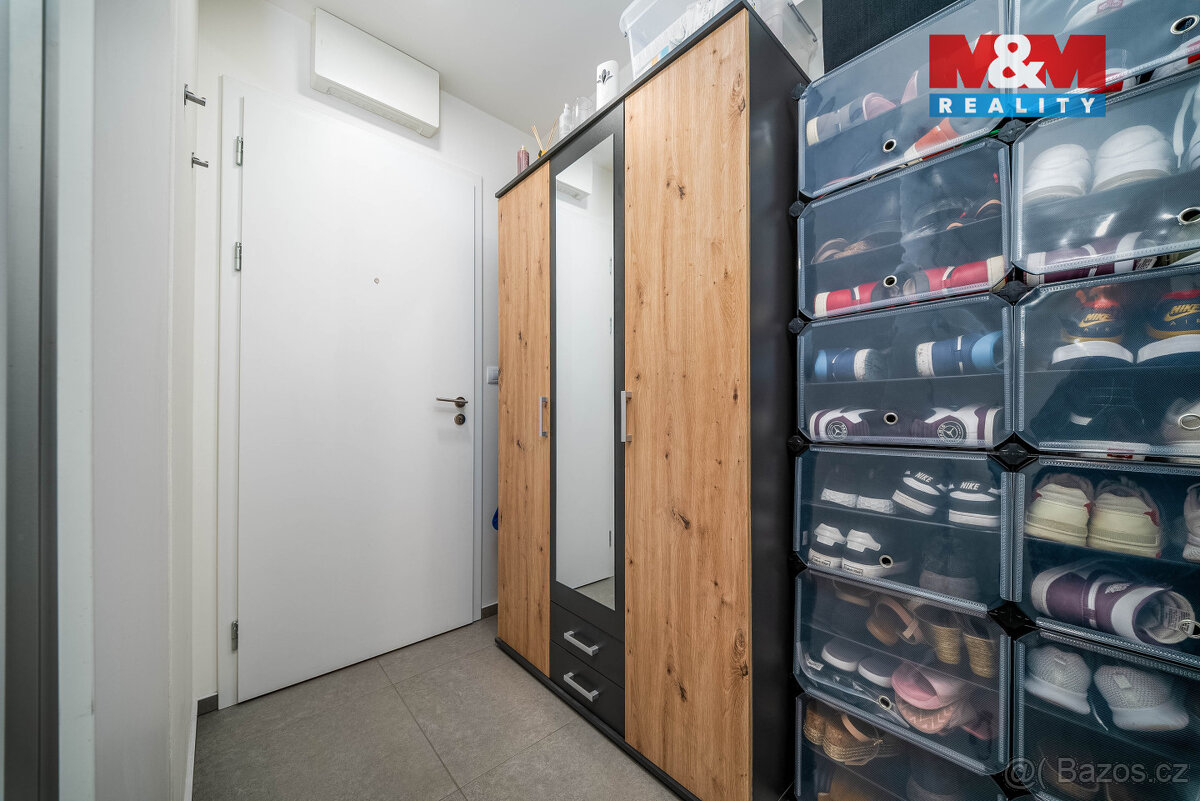 Prodej bytu 2+kk, 51 m², Mratín, ul. Kostelecká - 12
