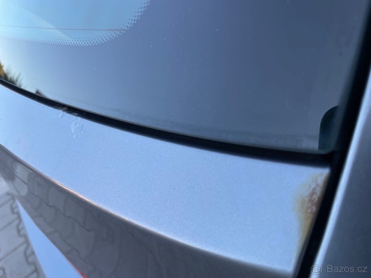 BMW 318D Touring AUTOMAT - serviska, nová STK =SUPER CENA= - 12