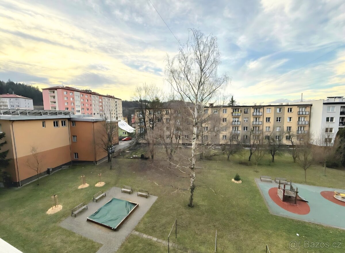 Byt 2+1 58m2 Vsetín - 12