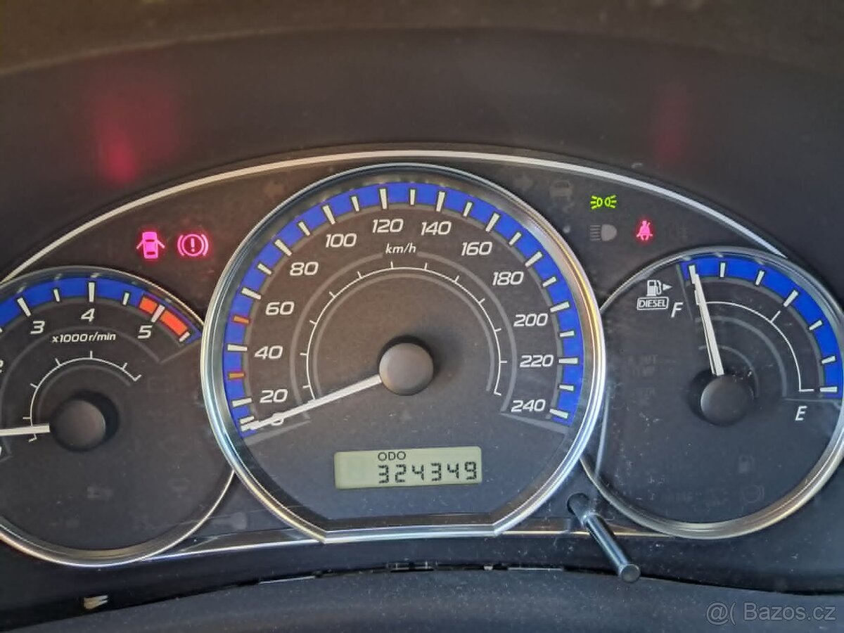 Subaru Impreza 2.0 D - 12