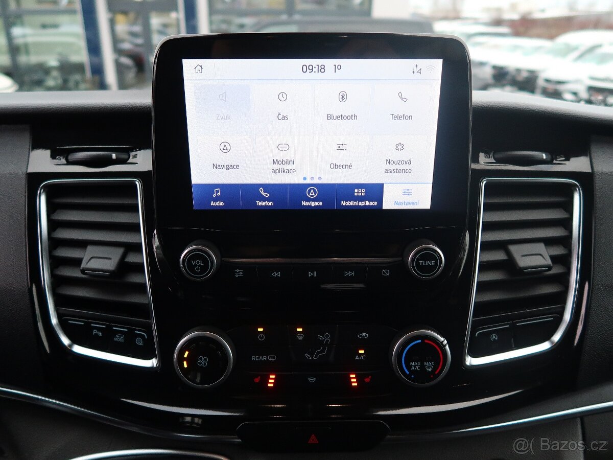 Ford Tourneo Custom 2.0EcoBlue,136kW,L2,8míst,serv.kn. - 12