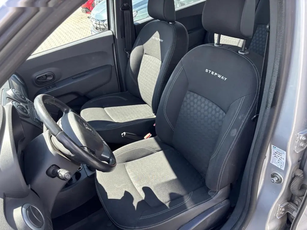 Dacia Lodgy, STEPWAY, 1.MAJ, TAŽNÉ - 12