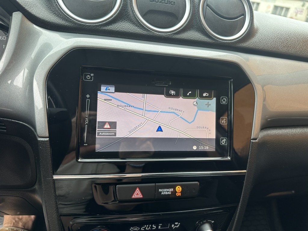 Suzuki Vitara 1.6i 88kW 4x4 AllGrip serviska - 12