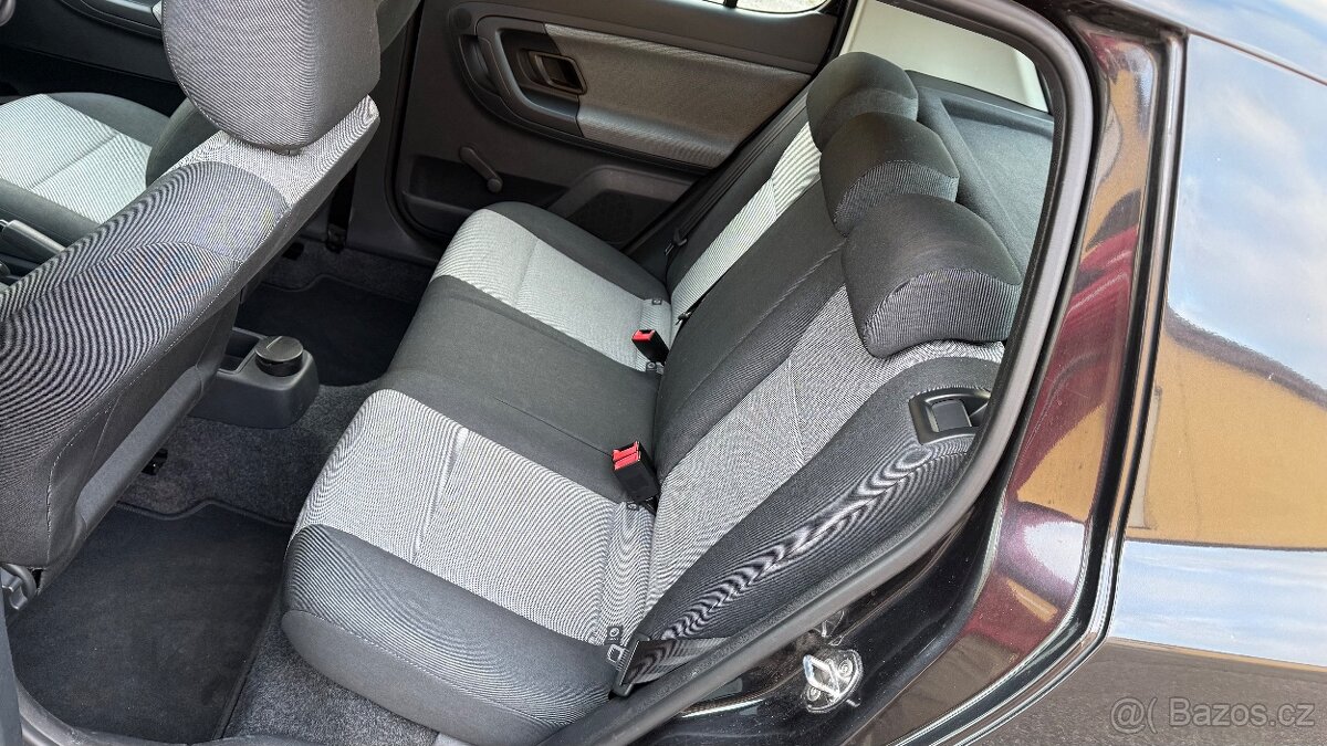 Škoda Fabia 1.2htp 171tkm - 12
