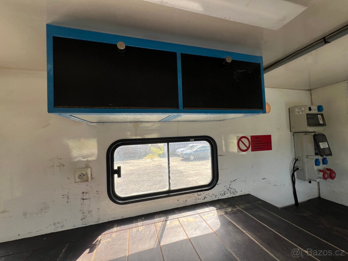 Pojízdná dílna s elektrocentrálou MERCEDES - BENZ ATEGO 818 - 12