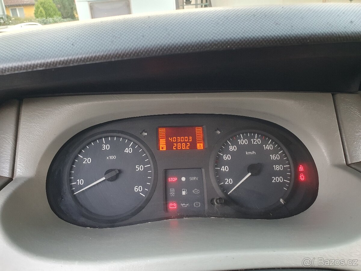 Prodám Renault Trafic - 12