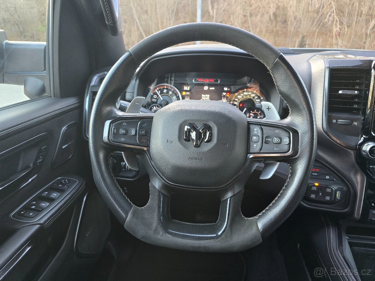 Dodge Ram, TRX 6,2, NEBOURANÉ, MAX VÝBAVA 2021 - 12