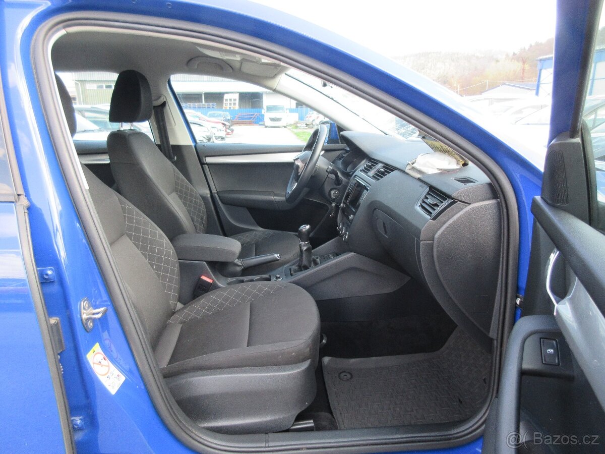 Škoda Octavia 1.0 TSI Active - 12