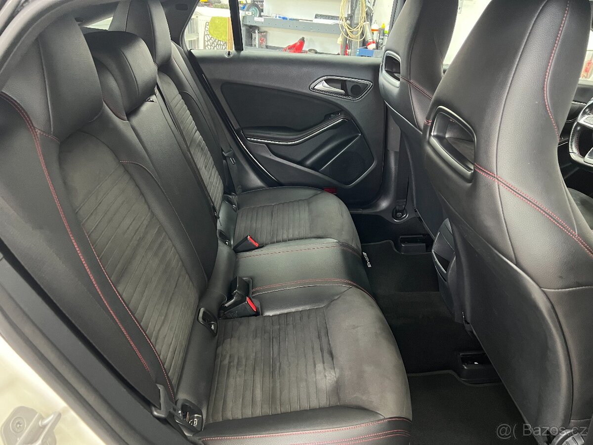 Mercedes-Benz CLA 180 AMG SHOOTING BRAKE KŮŽE NAVI KAMERA TZ - 12