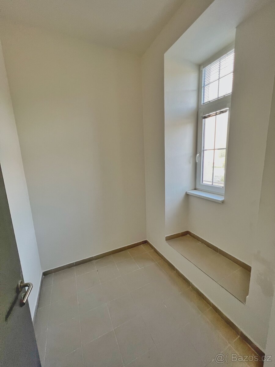 Pronájem bytu 3+kk bez provize RK - 12