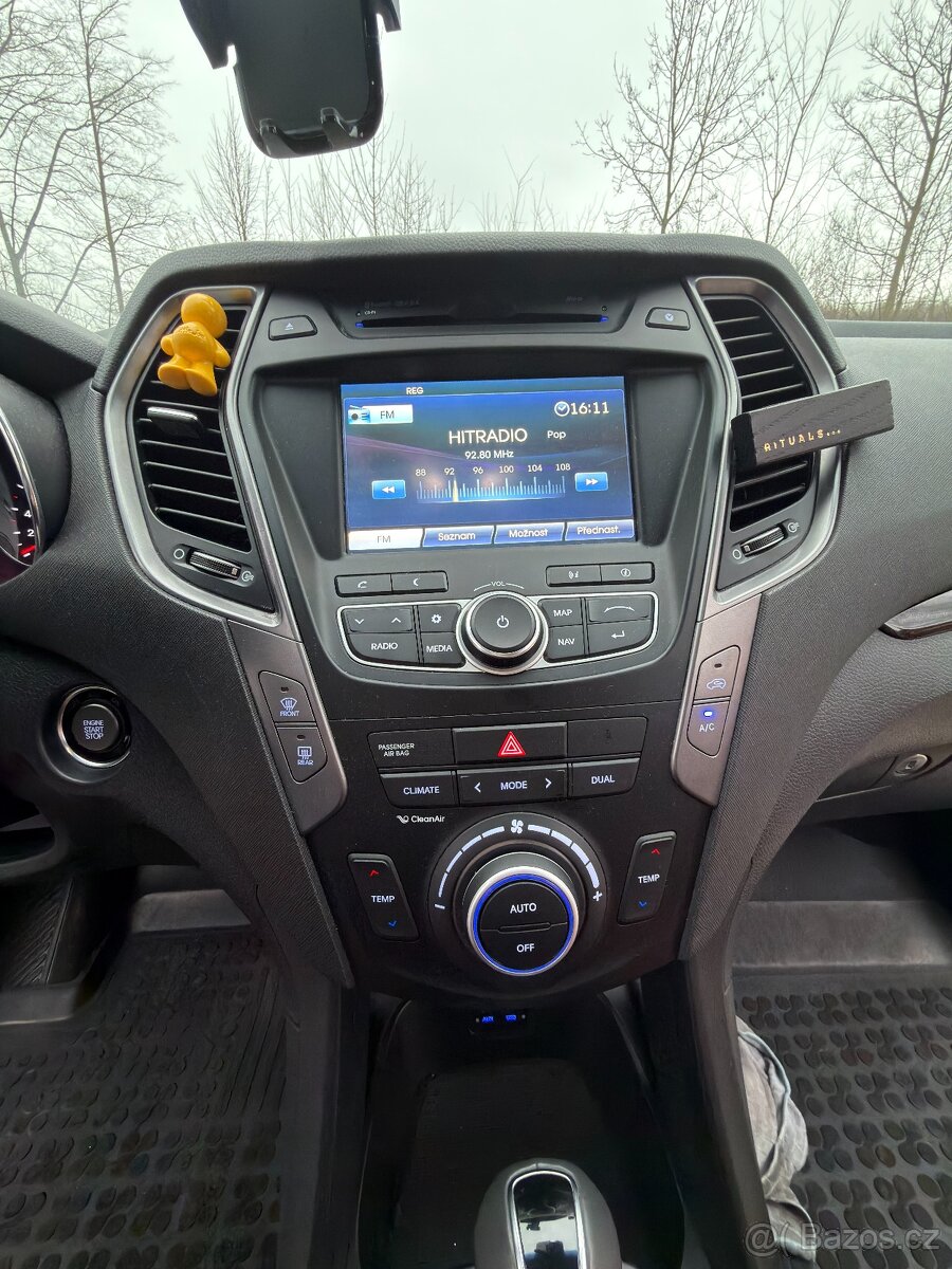 Hyundai Santa Fe - 12