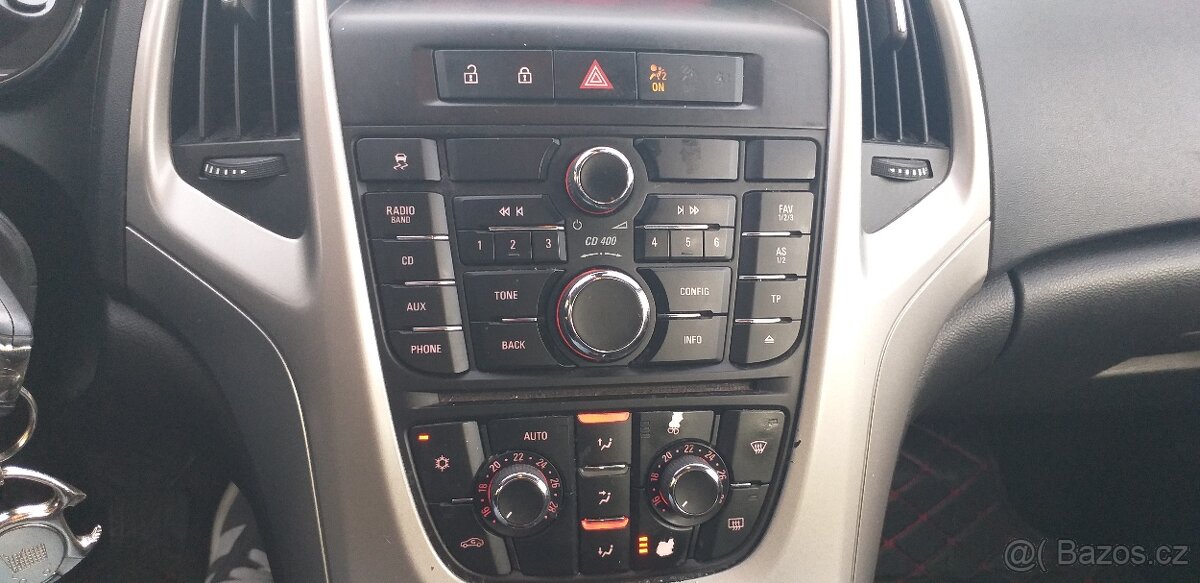 ASTRA 1.6i 85KW LPG - 12