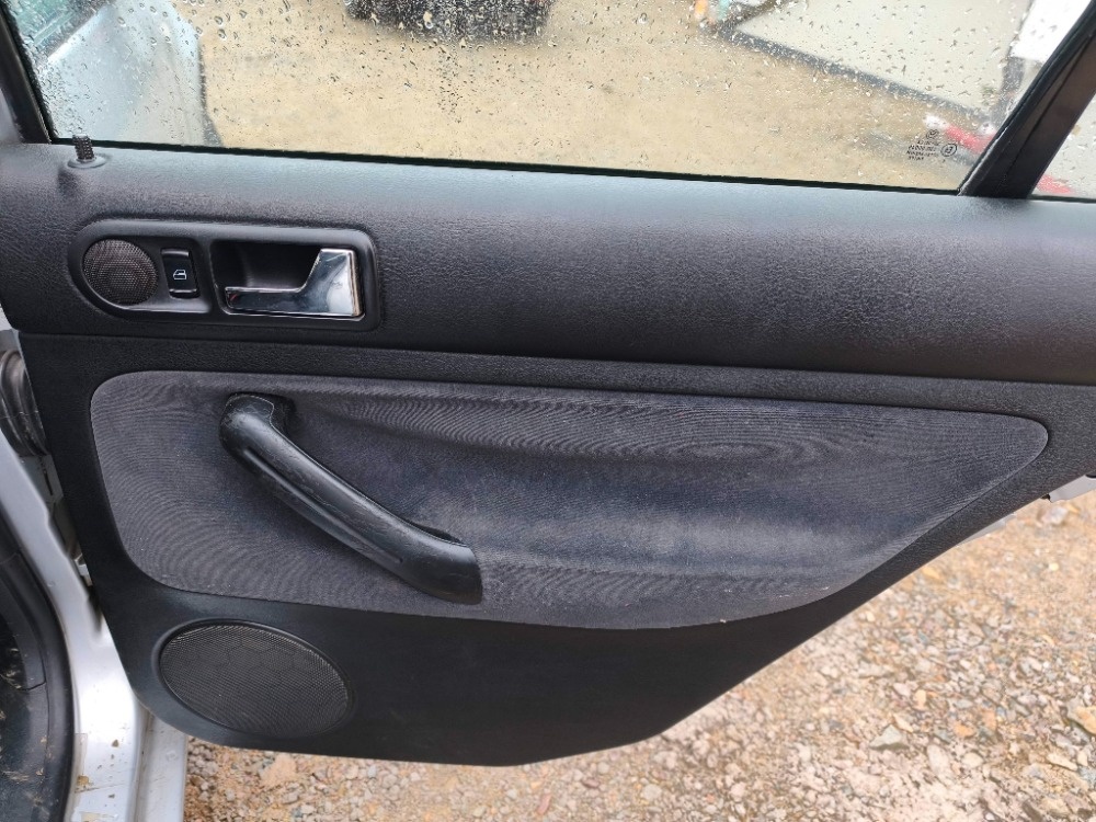 WV Golf 4 variant, kombi 1.9 TDI 66kw - 12