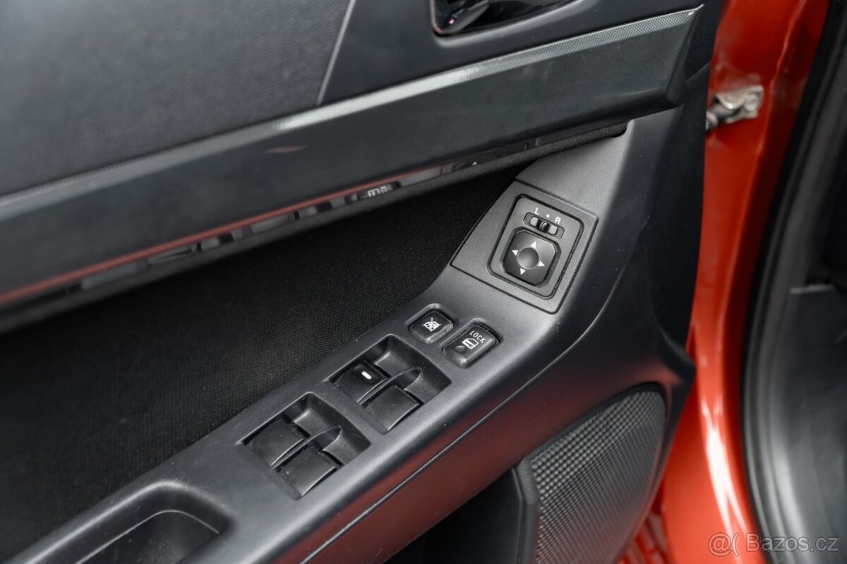 Mitsubishi Lancer 1.8 INTENSE - 12