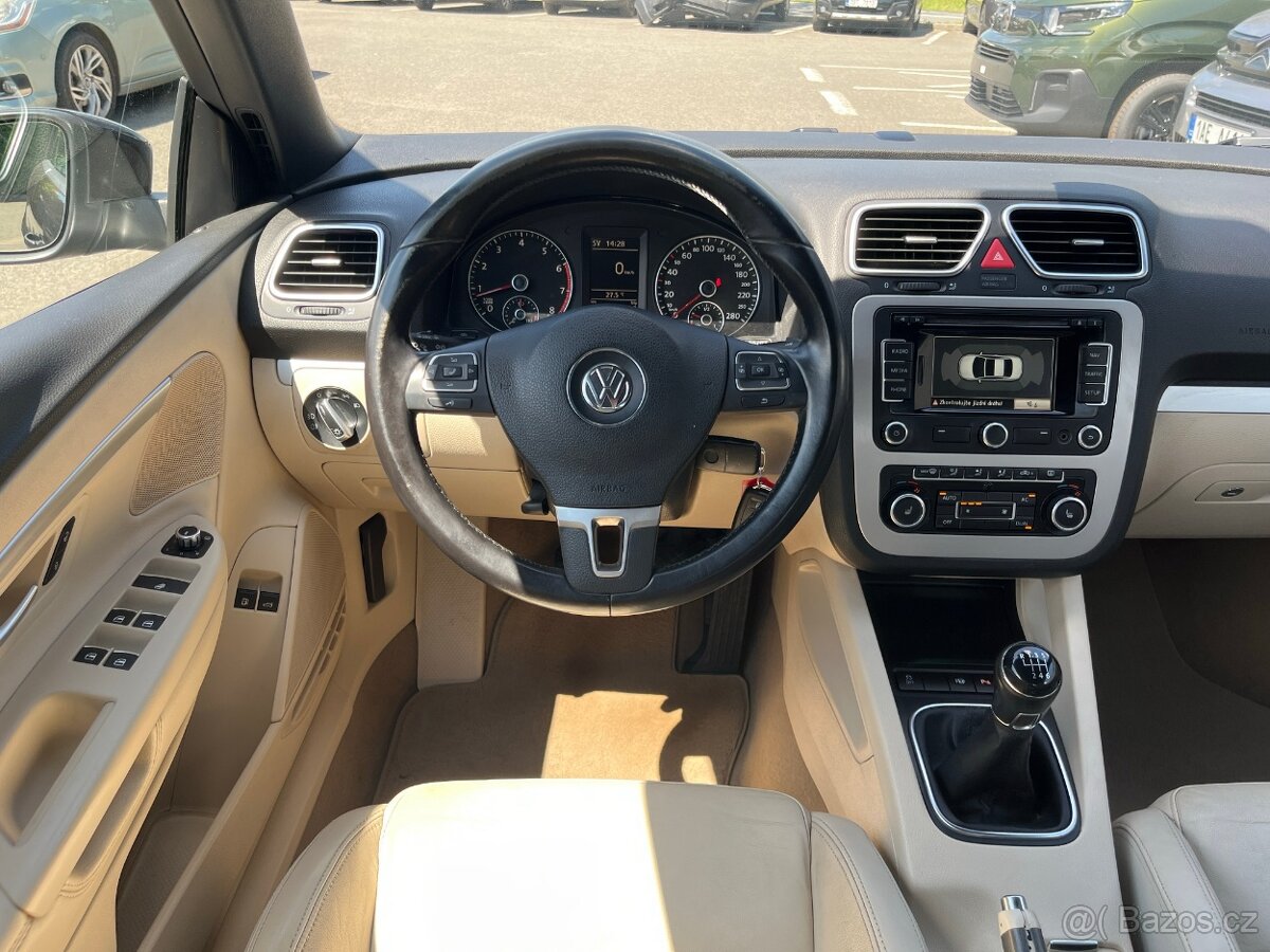Volkswagen Eos 1.4 TSi 90 kW ZÁRUKA SERVIS - 12