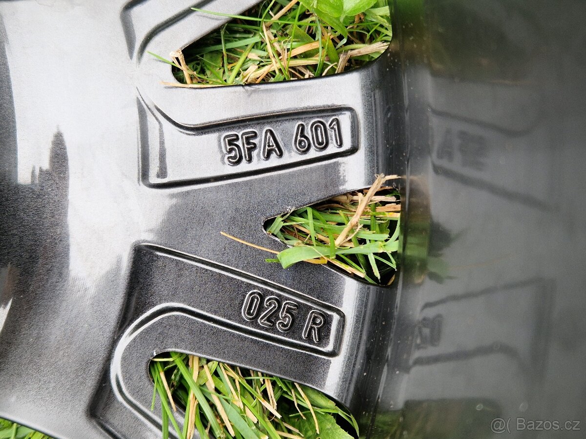 Cupra Leon kola R19, Seat alu disky - 12