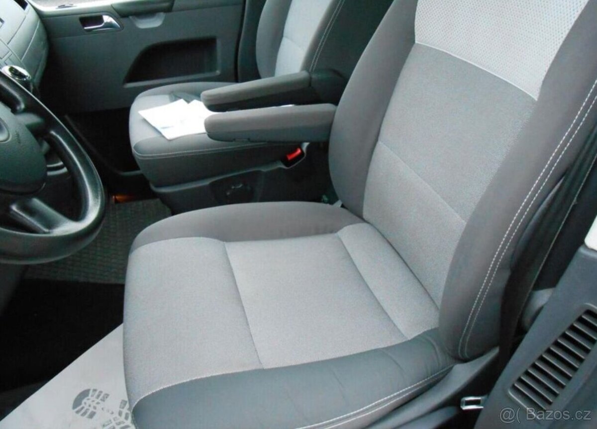 Volkswagen Multivan 1,9 TDI 92 kW 7Míst.Serviska nafta - 12