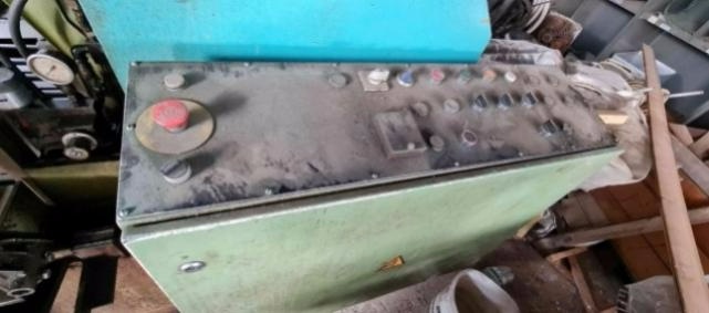 BEHRINGER HBP 450 pásová pila, rok výroby zhruba 1995 - 12