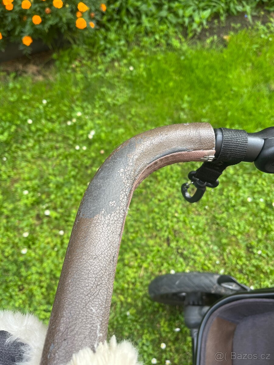 Kočárek Moon Nuova - 12