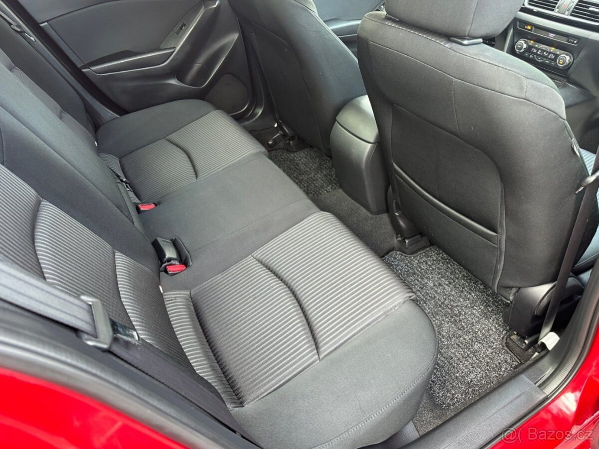 Prodávám Mazda 3 2.0i 88kw Attraction - 12
