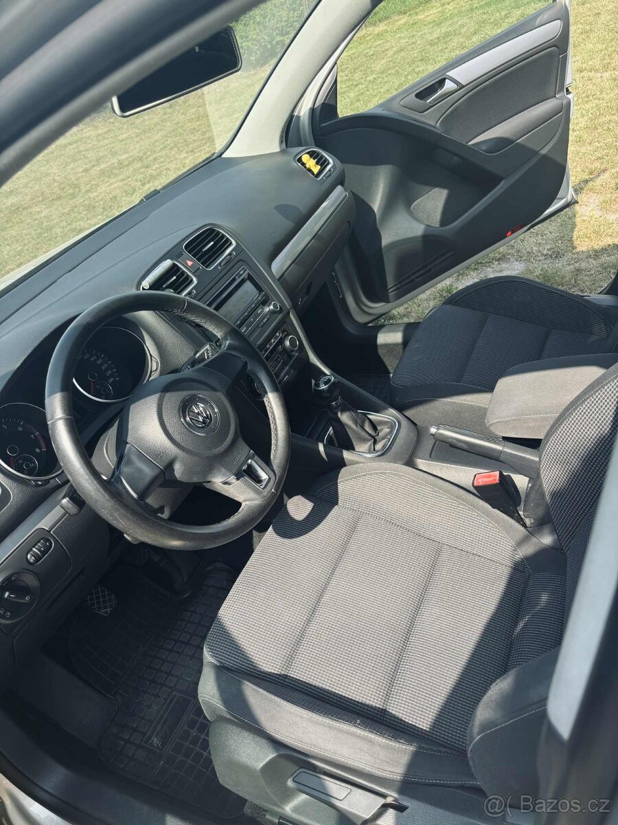 Wolkswagen Golf 6 1.4 16V/59kw - 12