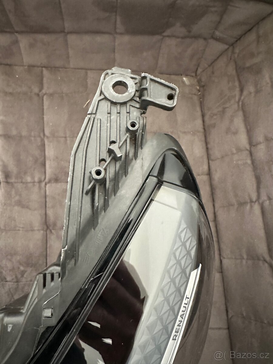 Renault Megane 4 světlo - 12