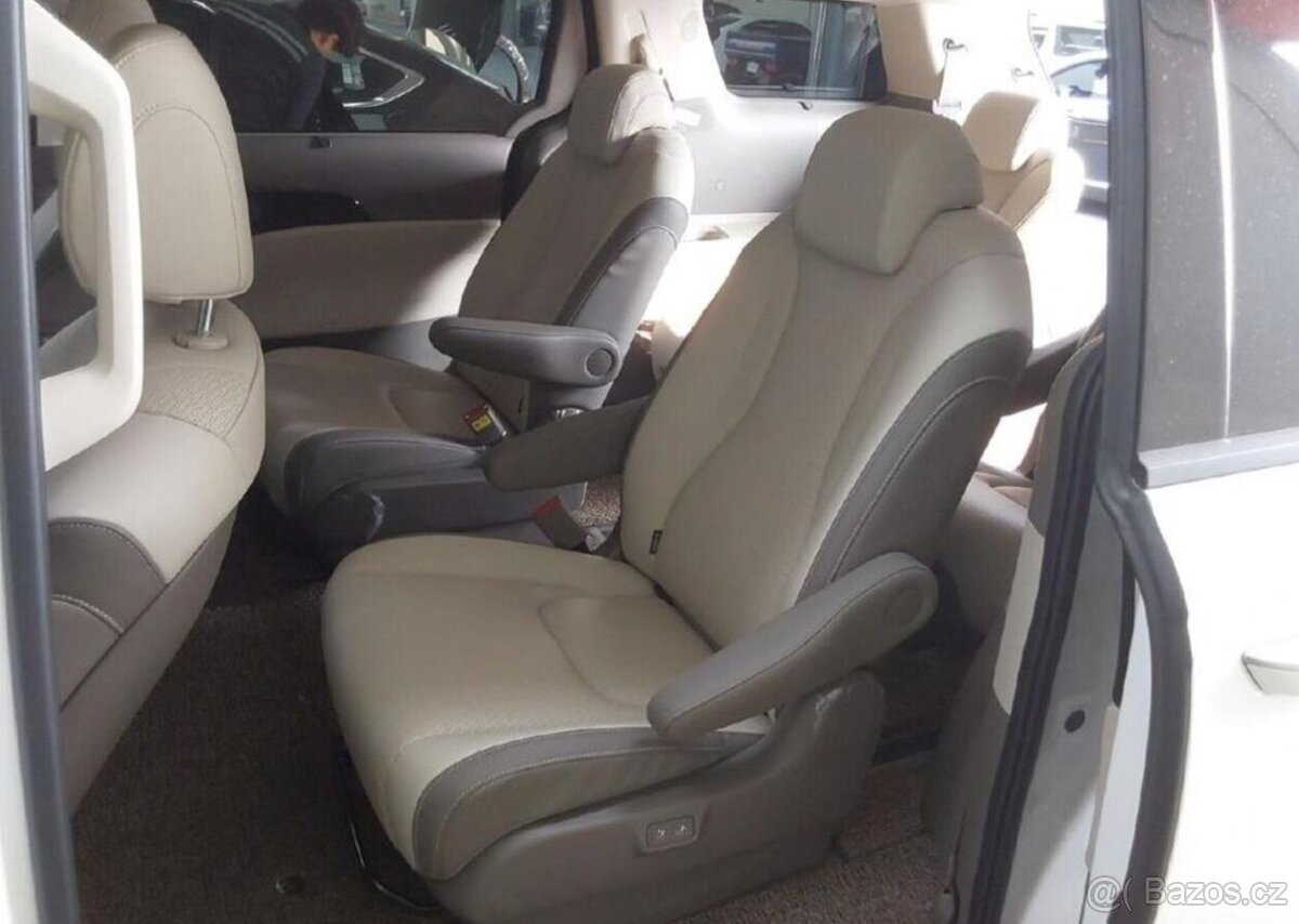 Kia Carnival 1.6-HEV-9MÍST-VŮZ NA CESTĚ - 12