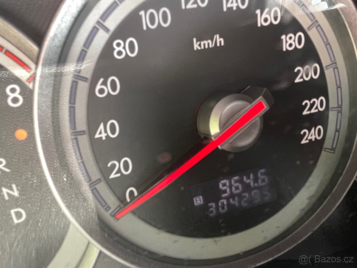 Subaru Outback 2.5 - 12