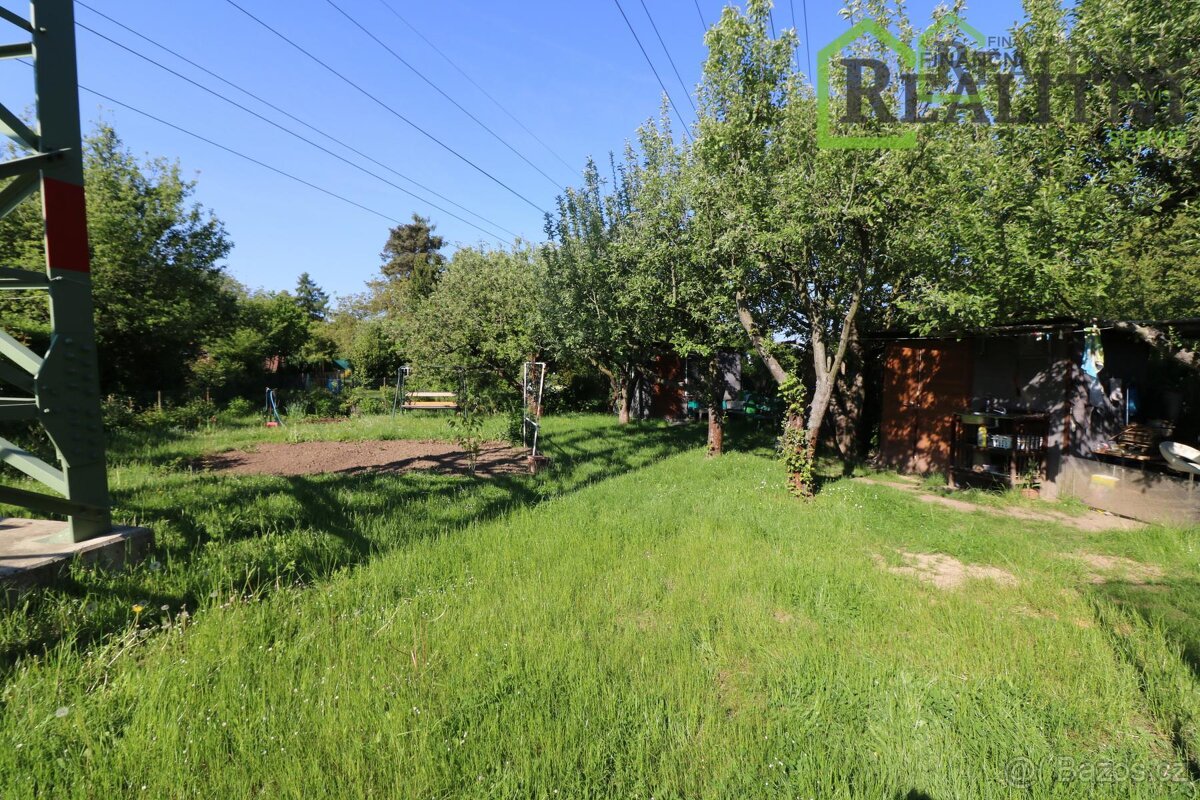 Prodej chaty v Praze 6 - Suchdole. - 12