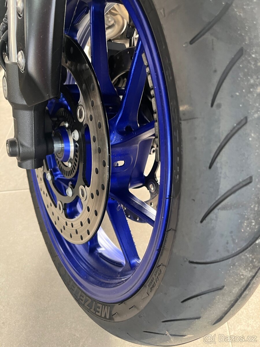 YAMAHA TRACER 9 - 12