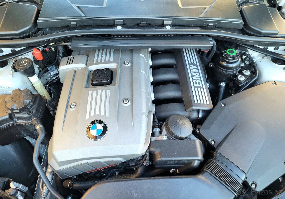 Bmw 330i - 12