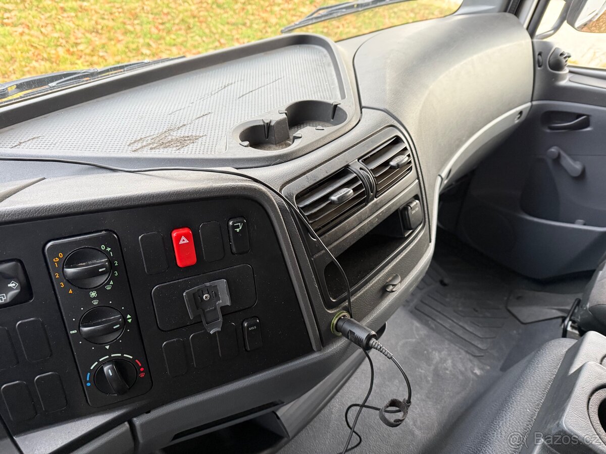 Mercedes-Benz Atego 816 skříň s hydraulickým čelem - 12