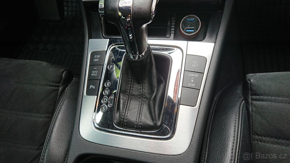 Volkswagen Passat R-line 2.0 tdi 4x4 DSG - 12