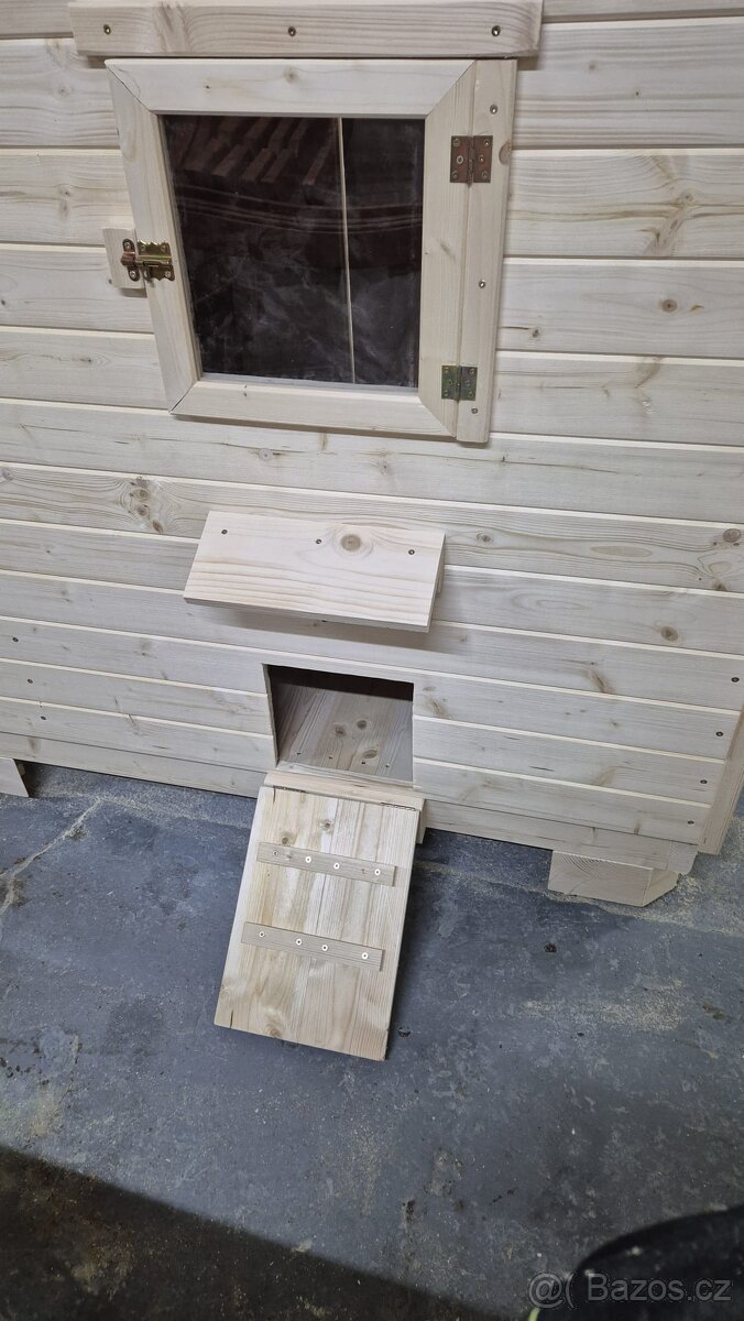 Kurník pro 10-12 slepic - 12