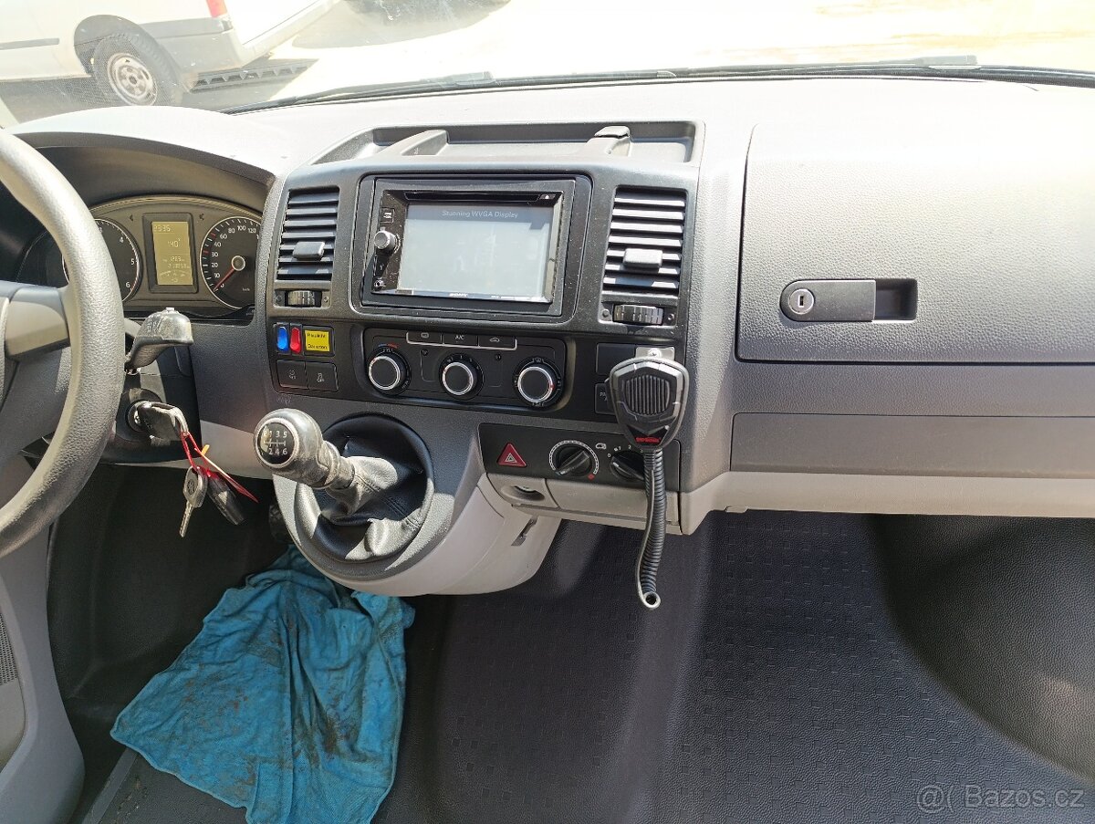 Volkswagen Transporter T5 4x4 9mist - 12