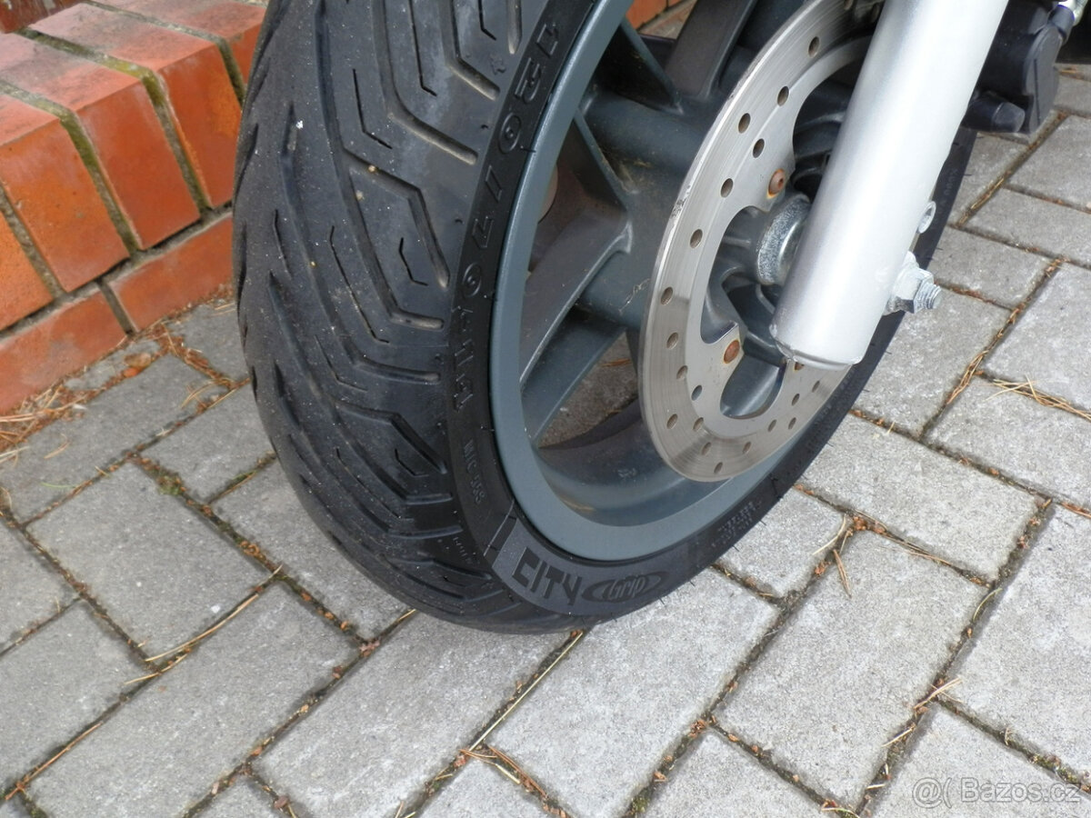 Piaggio X-Evo 125 - 12