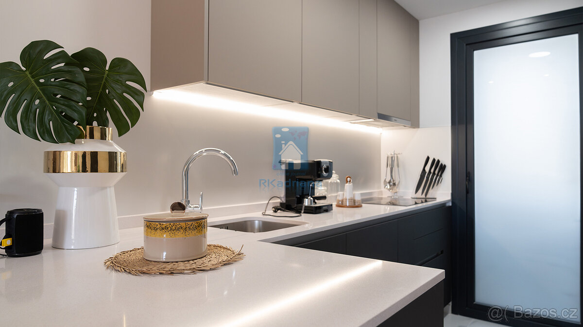 Prodej apartmánu u moře Benidorm, Španělsko, BEZ PROVIZE RK - 12