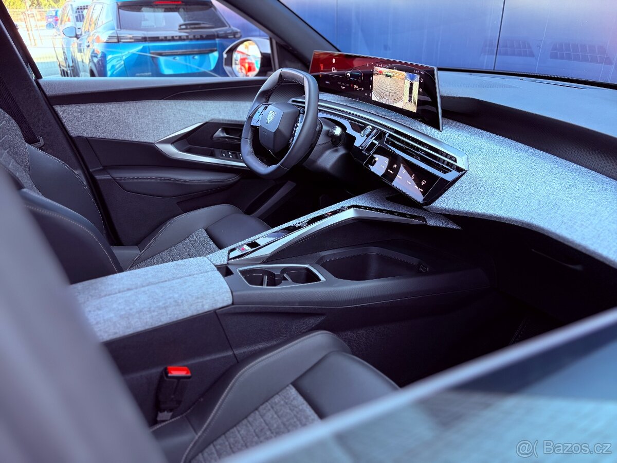 Peugeot 3008 ALLURE 145k, Panoramic, ČR - 12