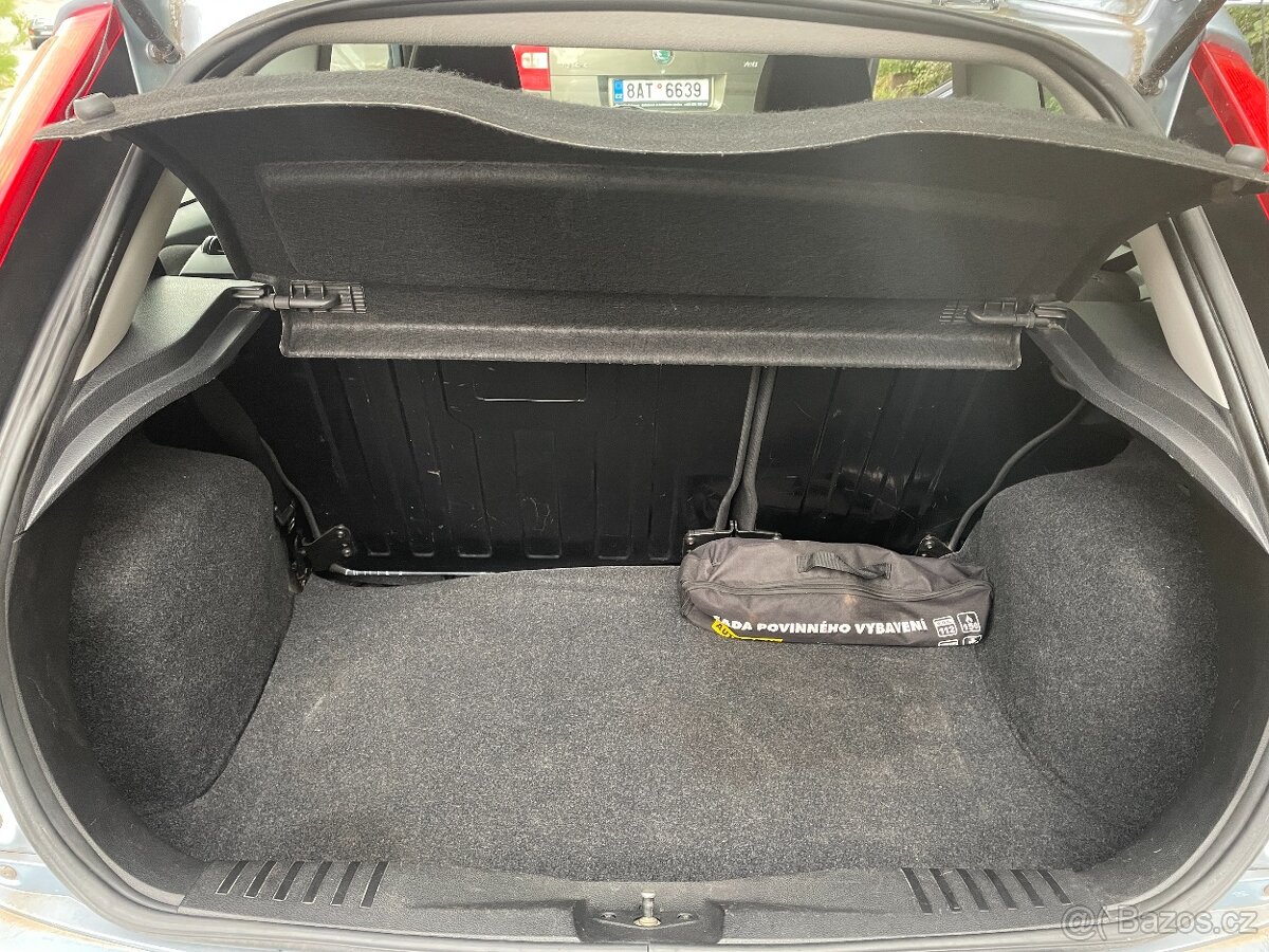 Ford Fiesta 1.3 51kw - Nová STK, Klimatizace - 12