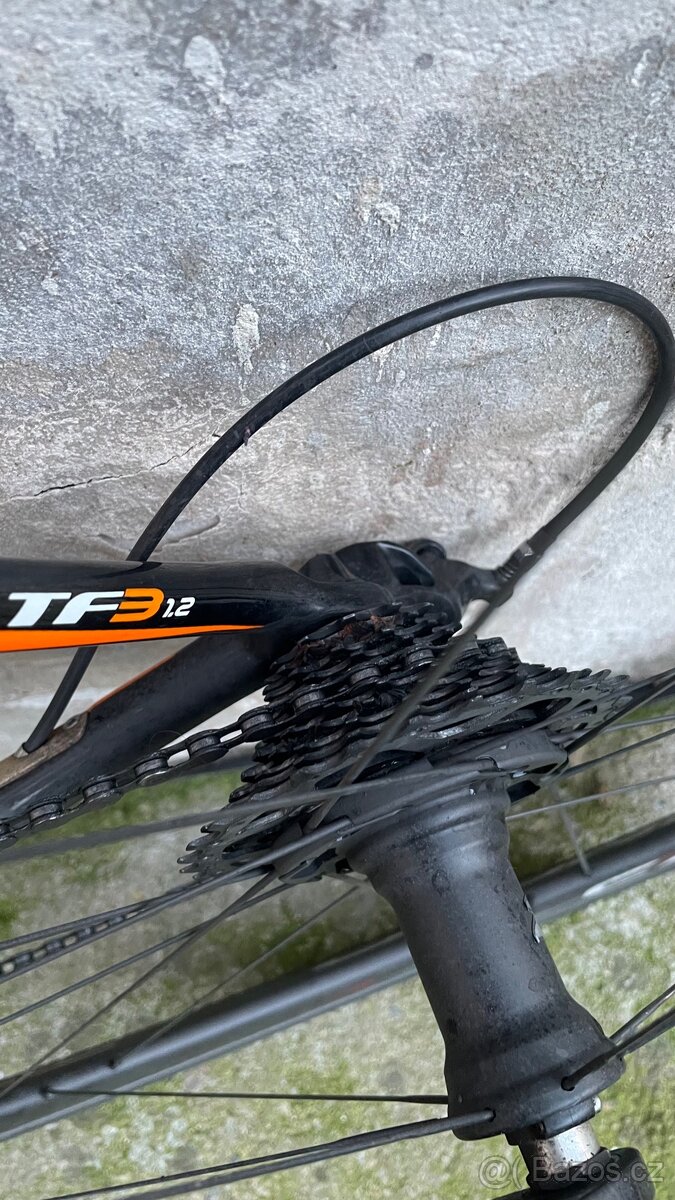 Celokarbonové silniční kolo Fondriest - 12