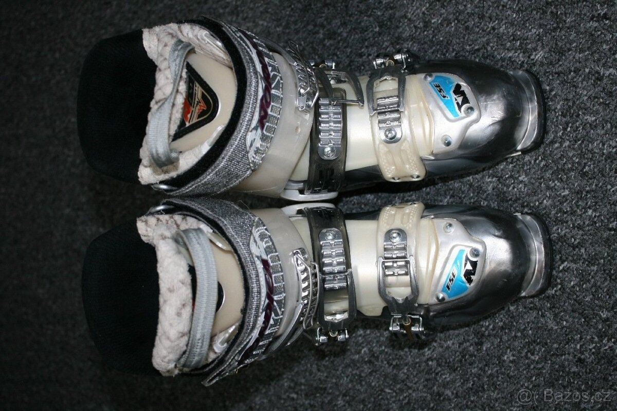 dámske lyže Dynastar Intense light 144 cm - 12