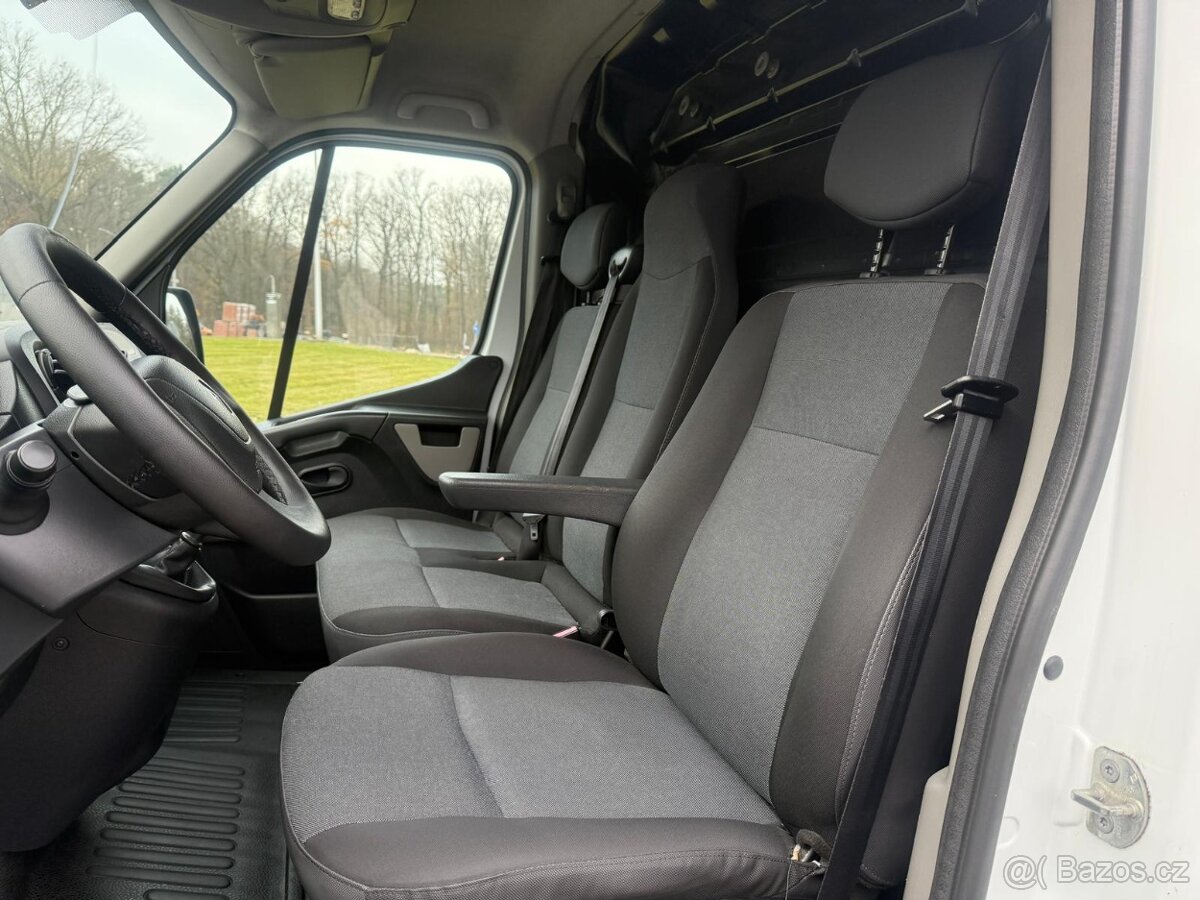 RENAULT MASTER 2.3DCI 120KW BEZ ADBLUE L2H2 R.V.2017 - 12