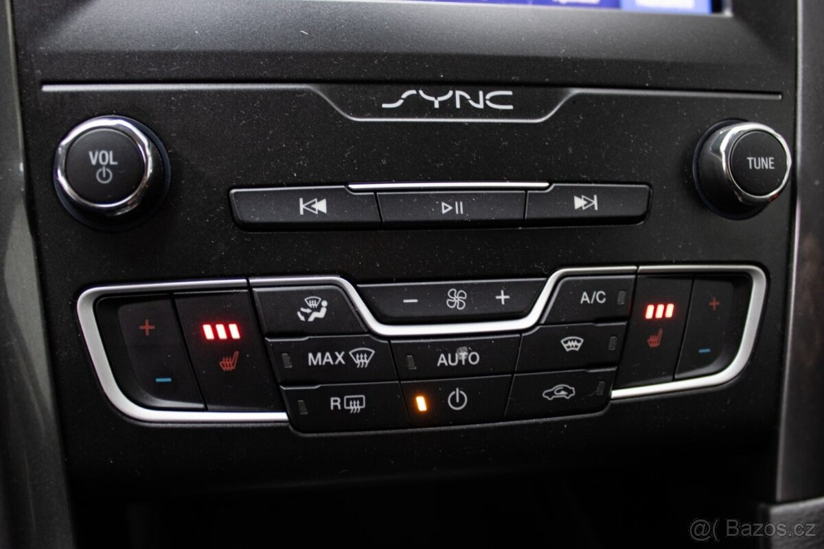 Mondeo, servisované, letní kola v ceně - 12