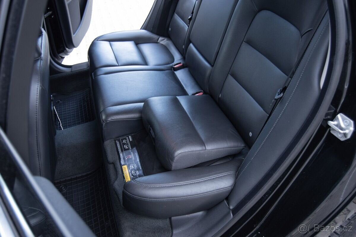 Volvo V70 D4 2.0 Summum 133KW - 12