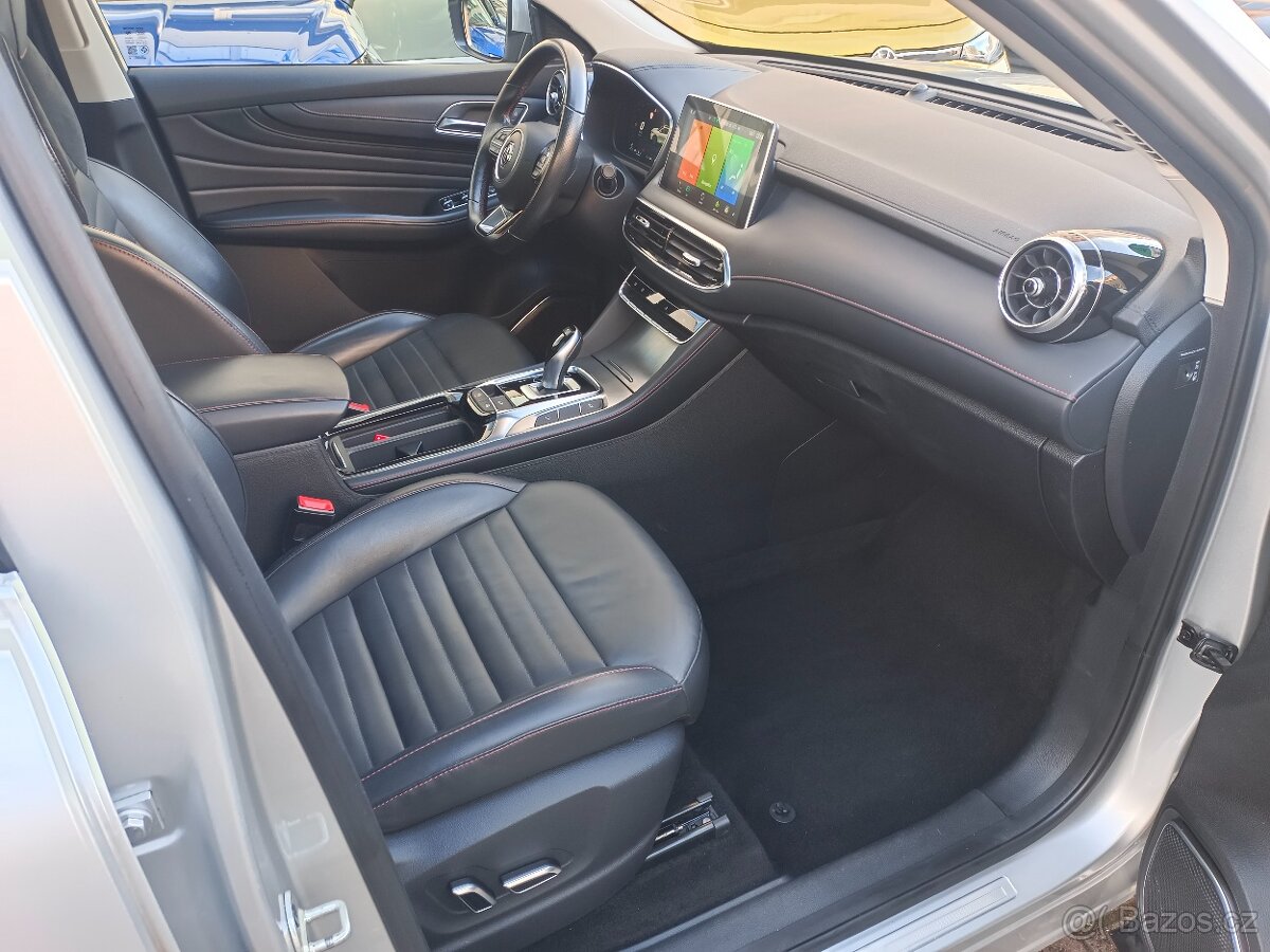 MG EHS PHEV Luxury 1.5 119kW AUT. 84tkm - záruka Autodraft - 12