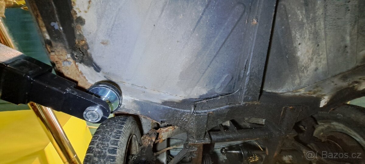 Prodám trabanta 601 l - 12