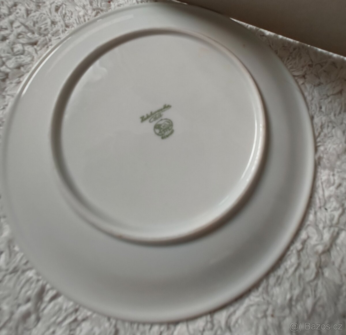 Talířky různé - 12