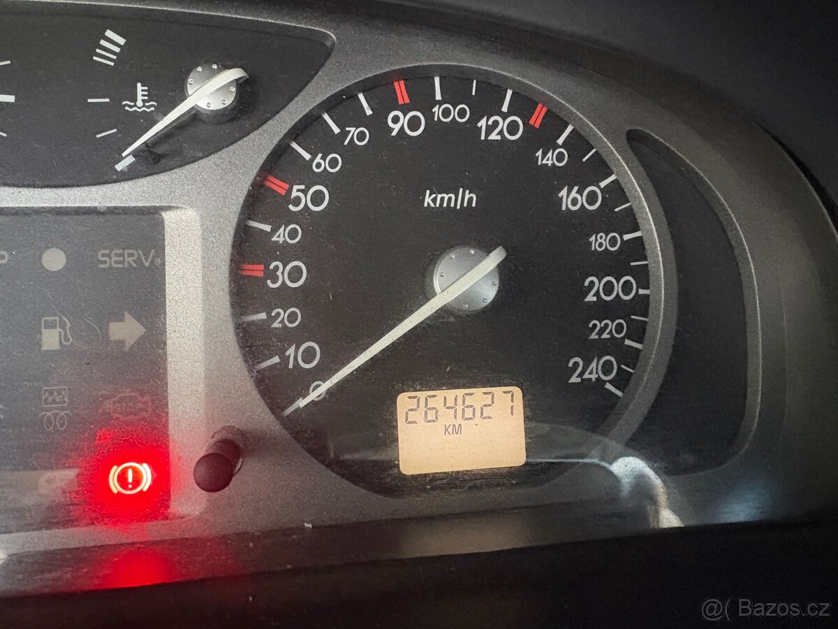 Renault laguna na náhradní díly - 12