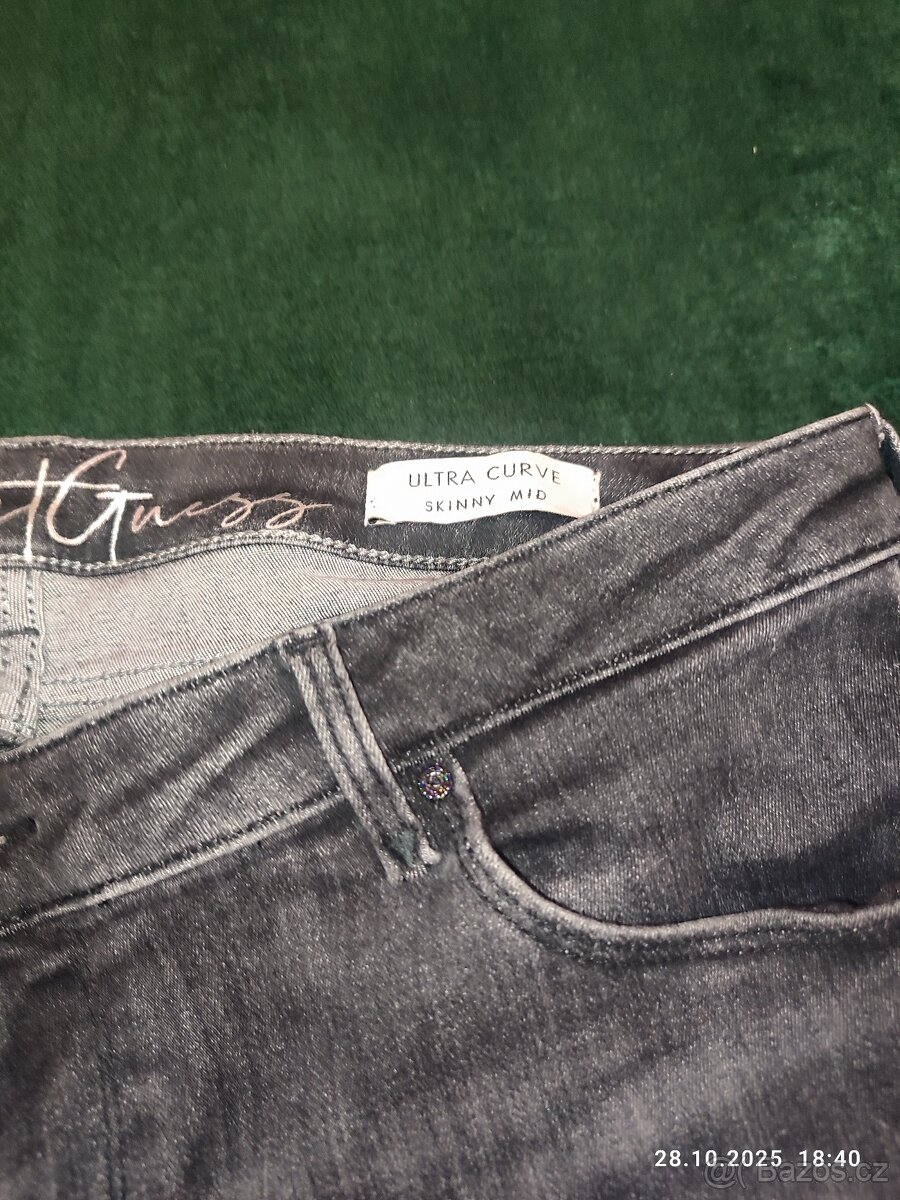 Dámské džíny guess - 12