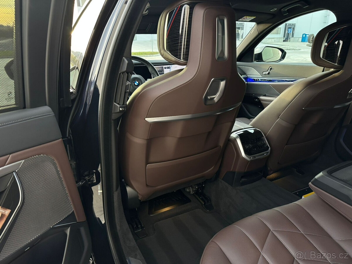 BMW Rad 7 740d mHEV xDrive A/T - 12